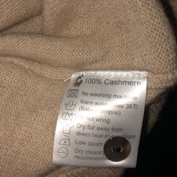 Camel colored 100% cashmere cardigan - Picture 3 of 4